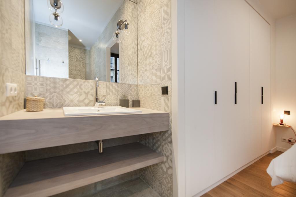 Pick A Flat'S Apartment In Le Marais - Rue Sainte Croix De La Bretonnerie París Habitación foto