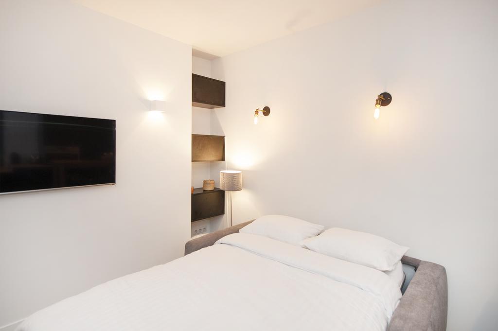 Pick A Flat'S Apartment In Le Marais - Rue Sainte Croix De La Bretonnerie París Exterior foto